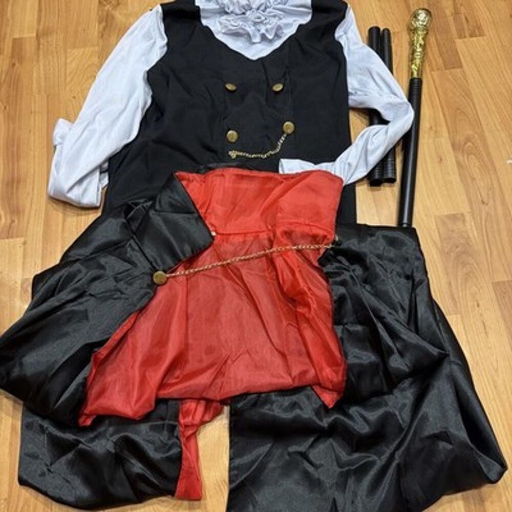 Adult Dracula Vampire Costume Cape Ruffled Cane M